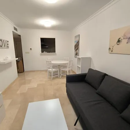 Apartment Elviria *