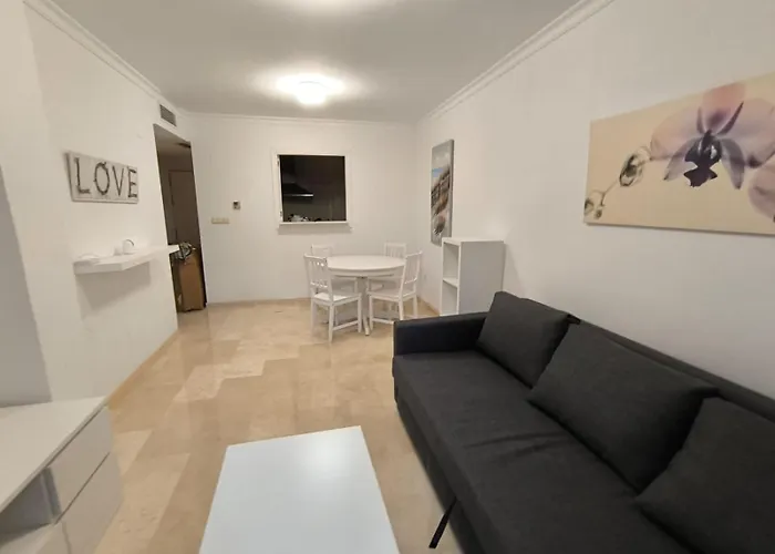 דירה Elviria *